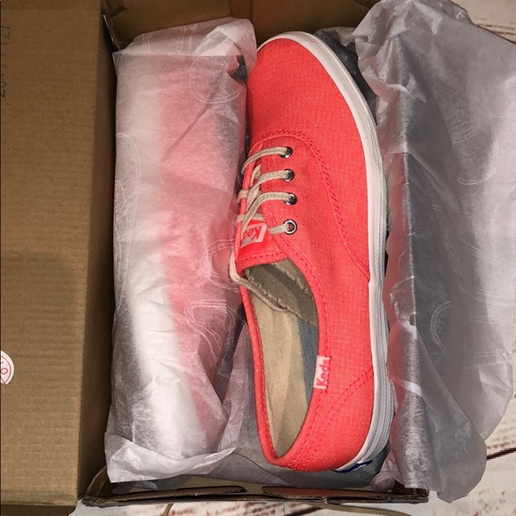 🆕 Keds Kickstart Mini Brights - Picture 4 of 8